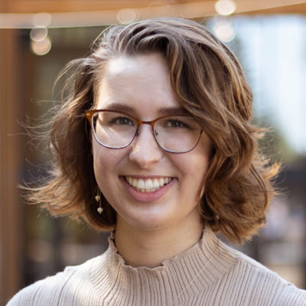 Meet your Posher, Isabelle